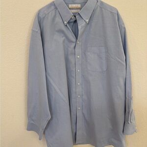 Roundtree & Yorke Light Blue Button-Down Oxford Shirt